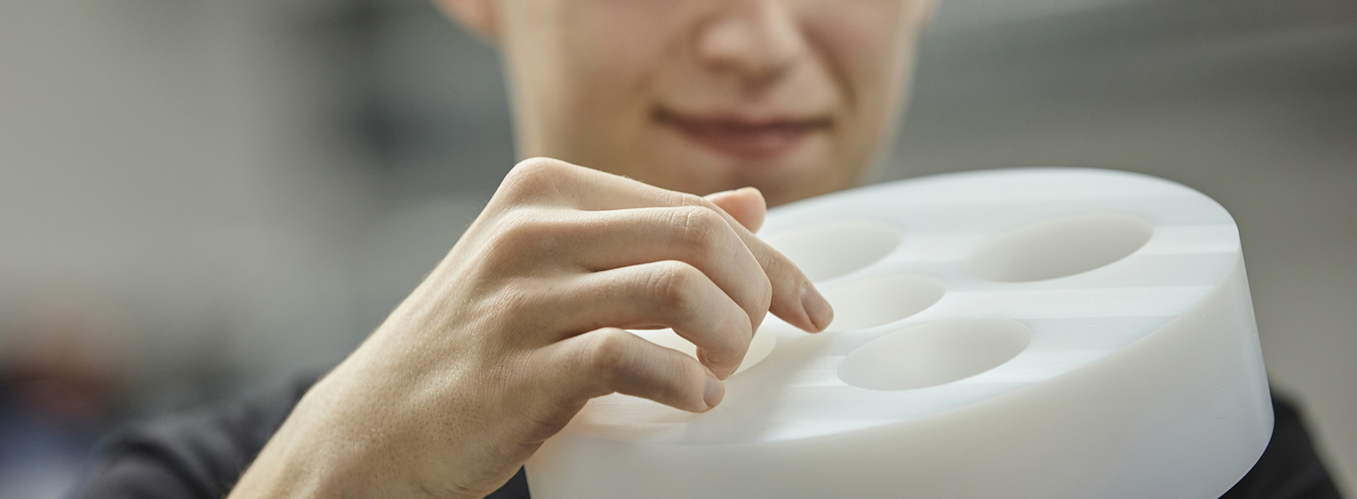 CNC turning is one of Induflex' favourite processing methods.