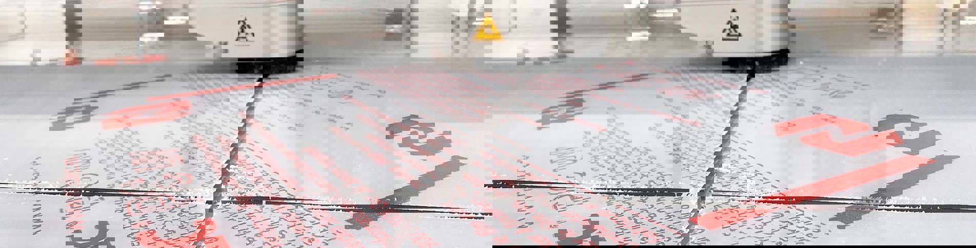 The sheets are produced by specific measurements in polycarbonate