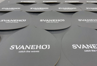 Flange protector in black rubber with logo print