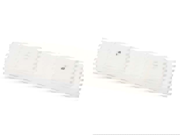 Maskindel i hvid POM plast fra Induflex
