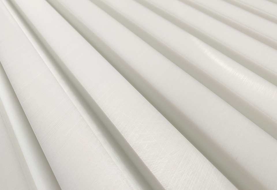 White pods in the material PTFE