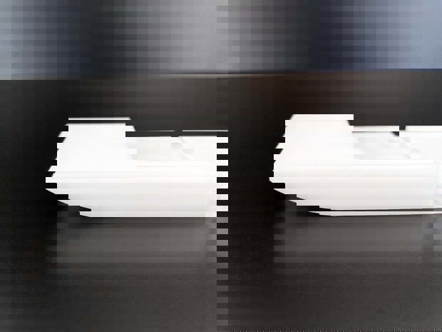 Emne fræst i hvid POM